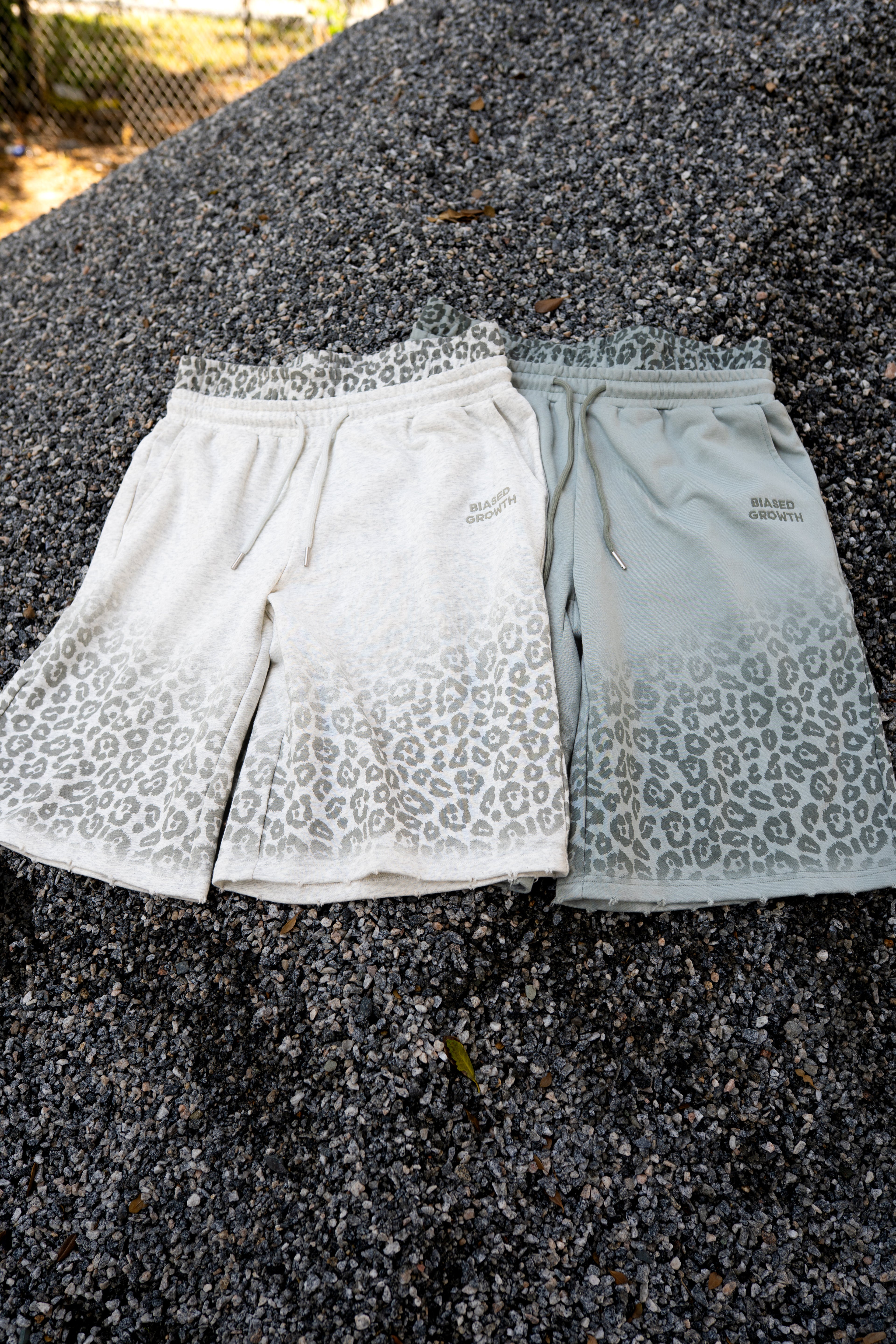 LEOPARD SHORTS